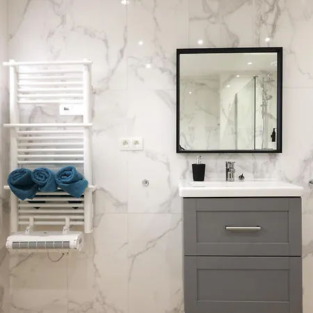 Capsule 90's - Balnéo - Sauna - Flipper - Billard - Netflix - Nintendo Switch&jeux - Appartamento *