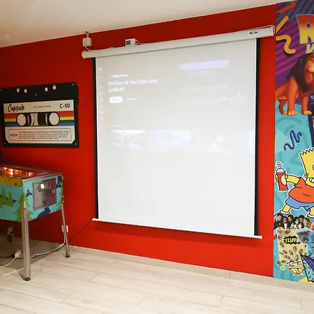 Capsule 90's - Balneo - Sauna - Flipper - Billard - Netflix - Nintendo Switch & Jeux - * Mons