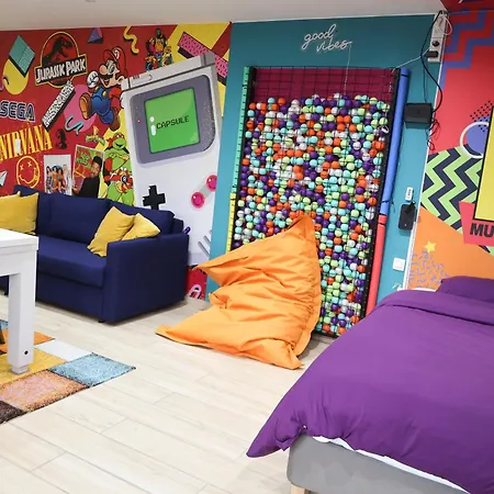 Capsule 90's - Balneo - Sauna - Flipper - Billard - Netflix - Nintendo Switch & Jeux - *