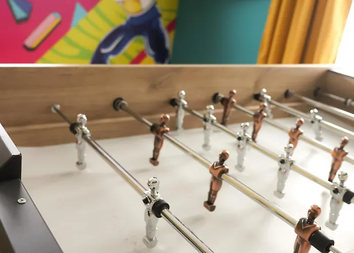 Capsule 90's - Balneo - Sauna - Flipper - Billard - Netflix - Nintendo Switch & Jeux - *